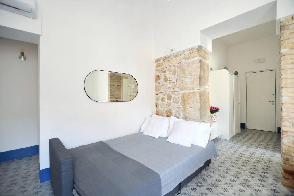 Iflat Dimora Del Cassaro Palermo Exterior foto
